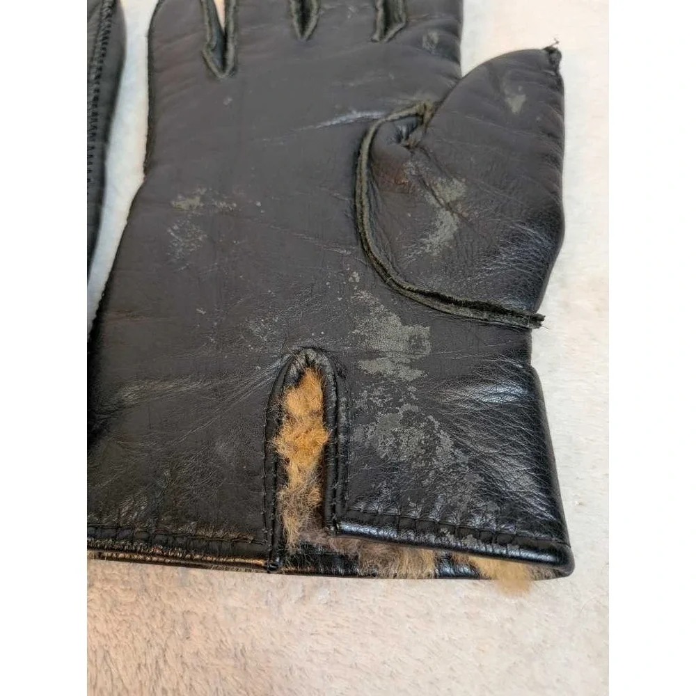 Vintage Leather Fur Lined Gloves Black - Size Medium - Winter Warmth Luxury